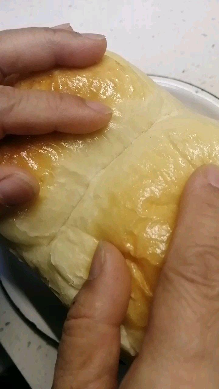 纯奶手撕吐司的做法 步骤1