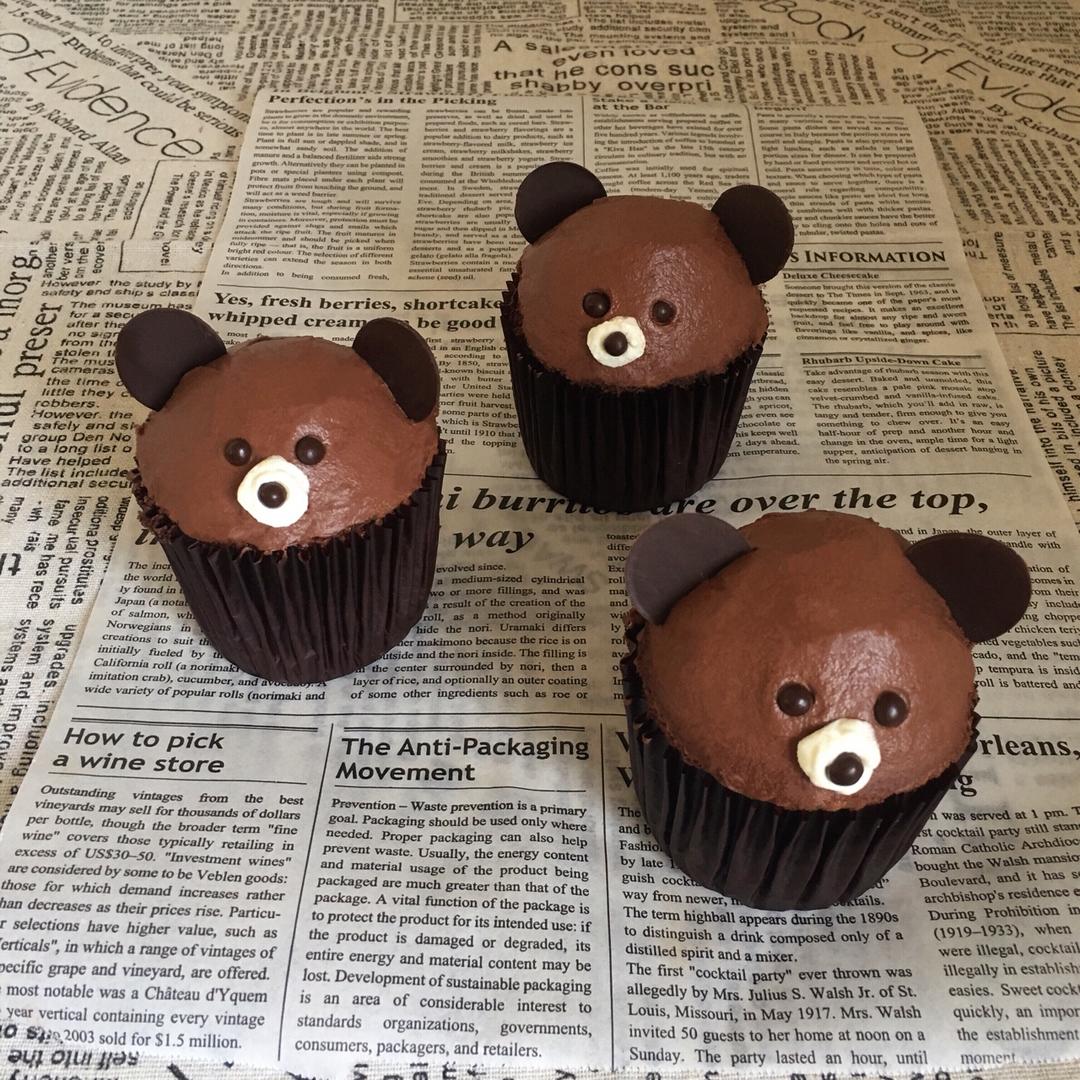 巧克力小熊蛋糕