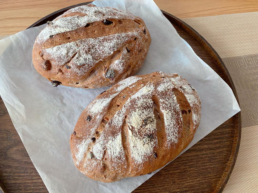 全麦蔓越莓核桃软欧包