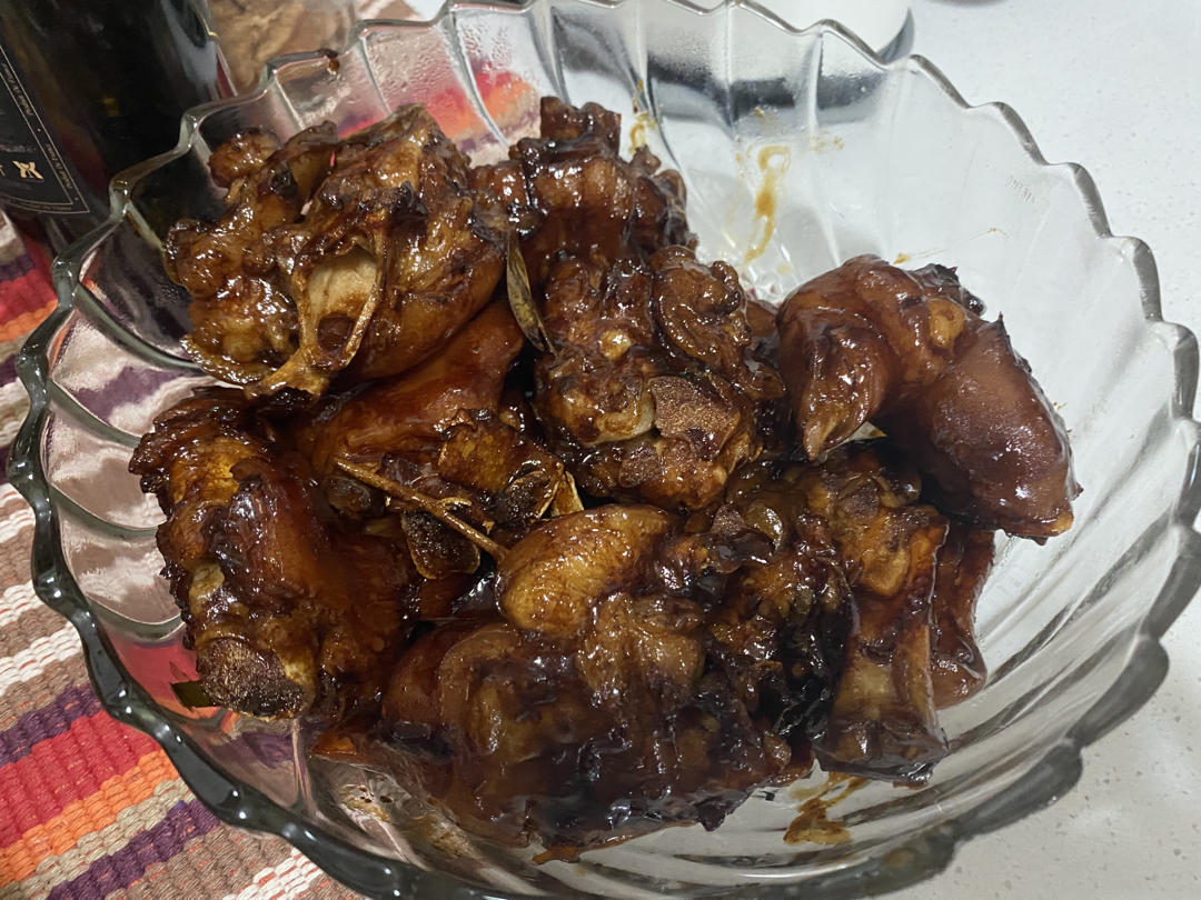 汤氏秘制酱猪蹄