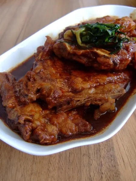 本帮红烧大排