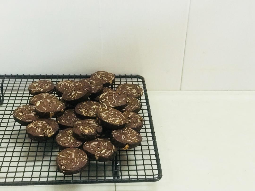 香浓酥脆的蔓越莓曲奇饼干和巧克力杏仁儿饼干～无蛋奶油版本