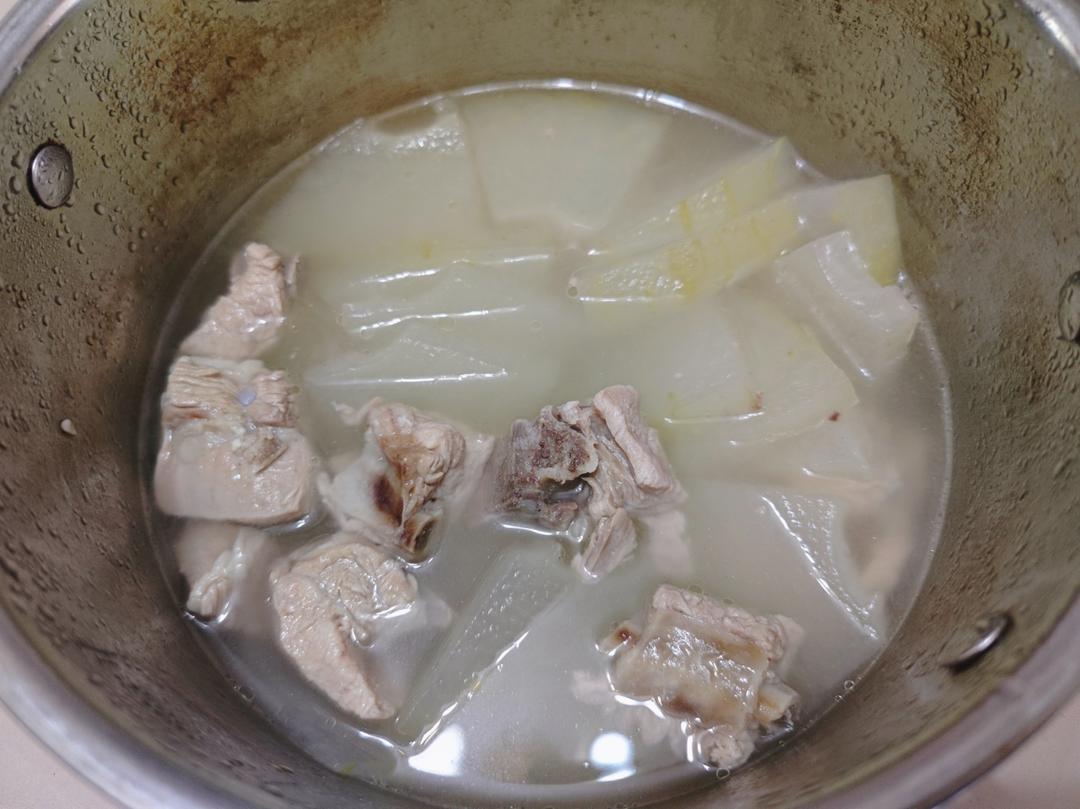 冬瓜排骨汤，夏天的味道