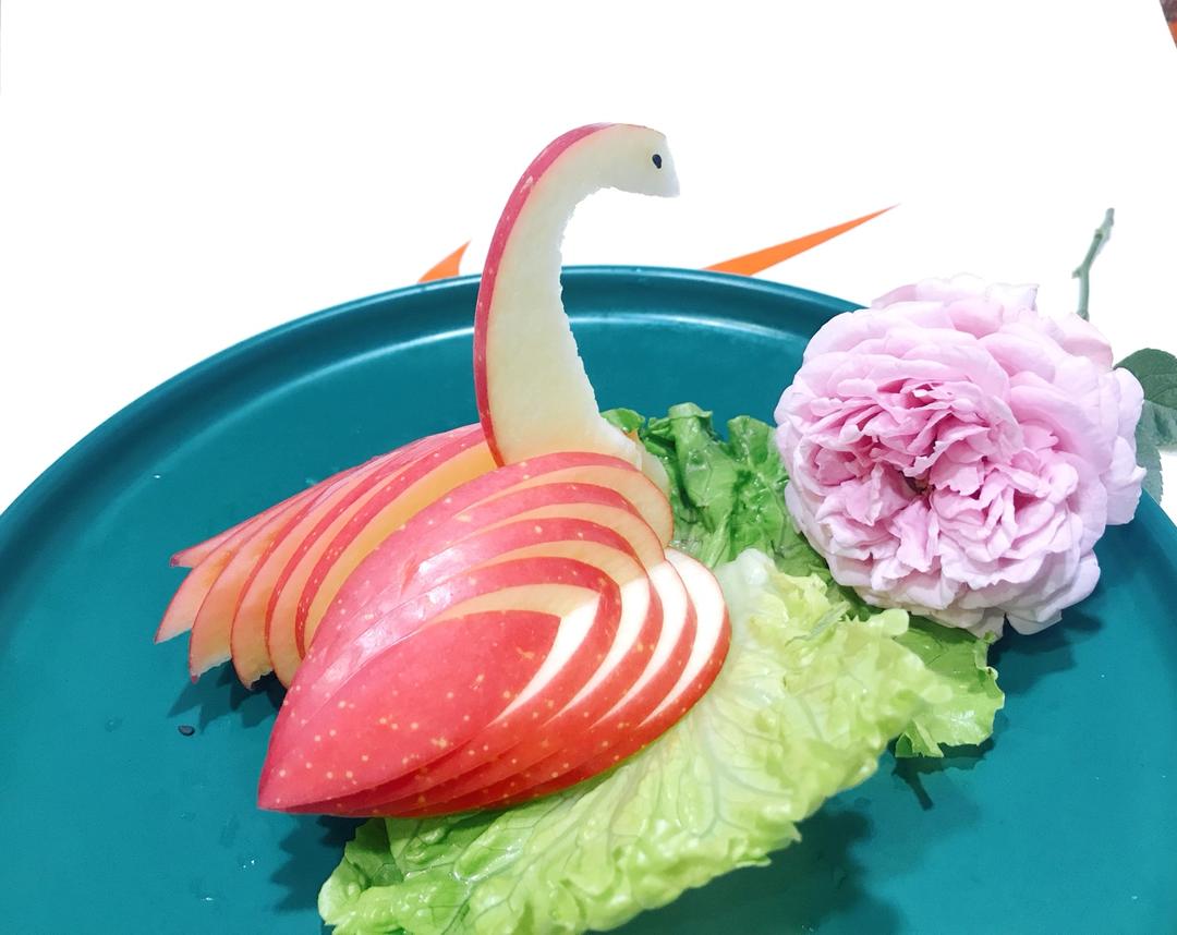 苹果天鹅（水果拼盘）