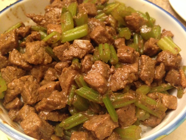 芹菜炒牛肉