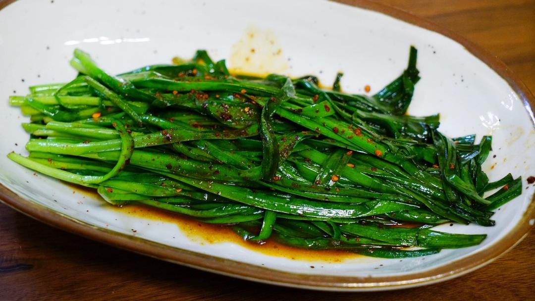 炒锅版烤韭菜的做法