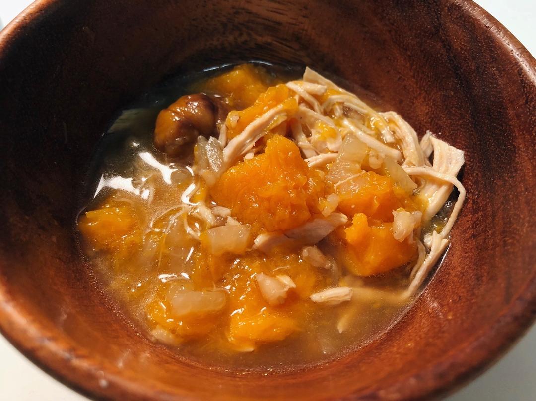 南瓜栗子鸡汤丨健康·三餐