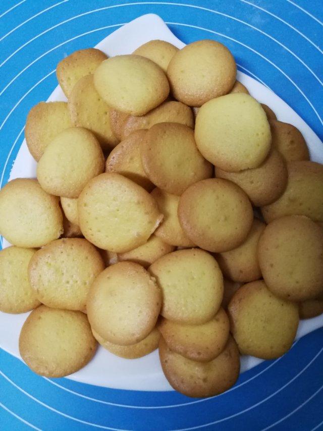 鸡蛋小饼干