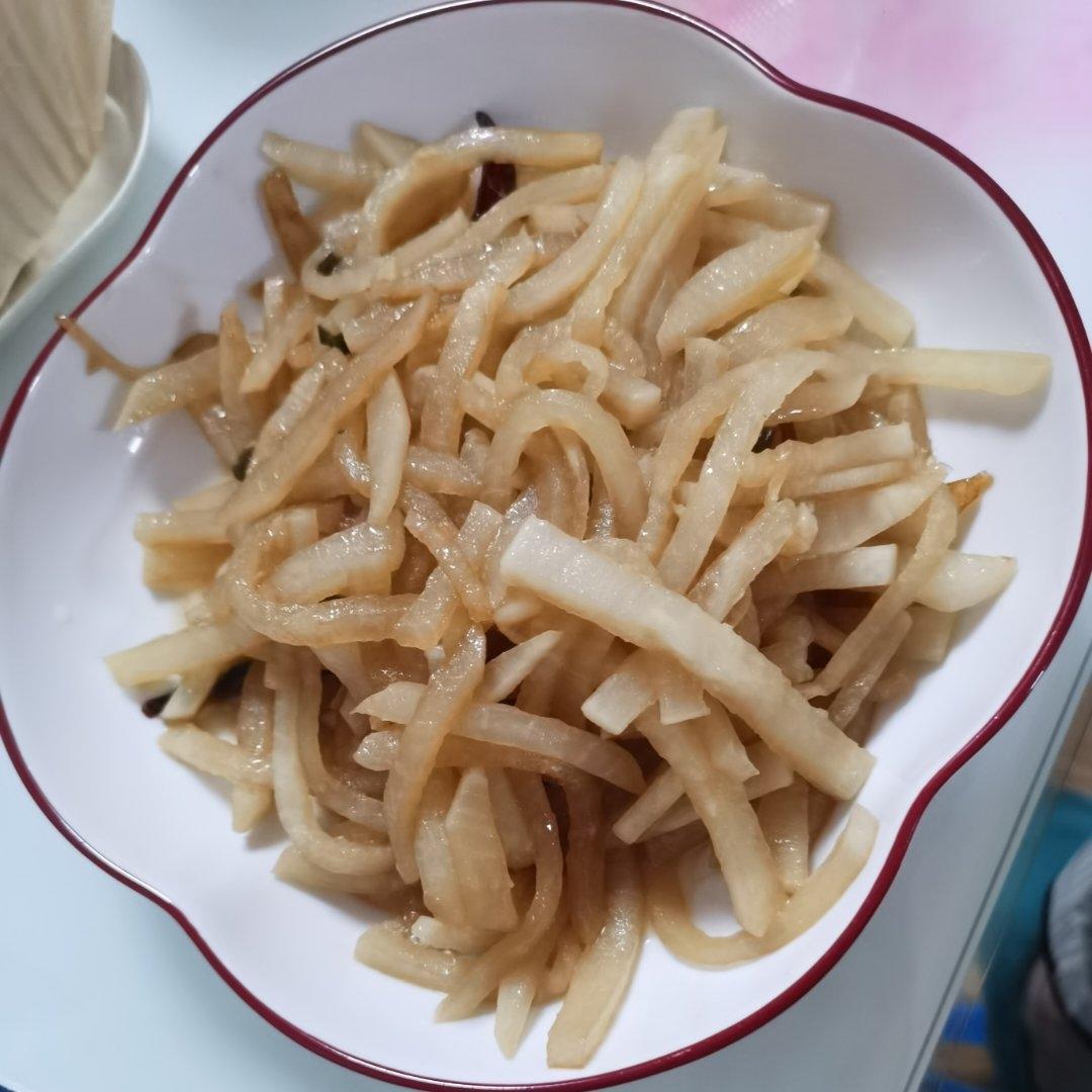 比肉还好吃的，炒白萝卜