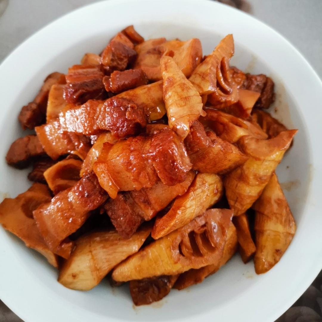 堂妈小厨——笋子烧肉