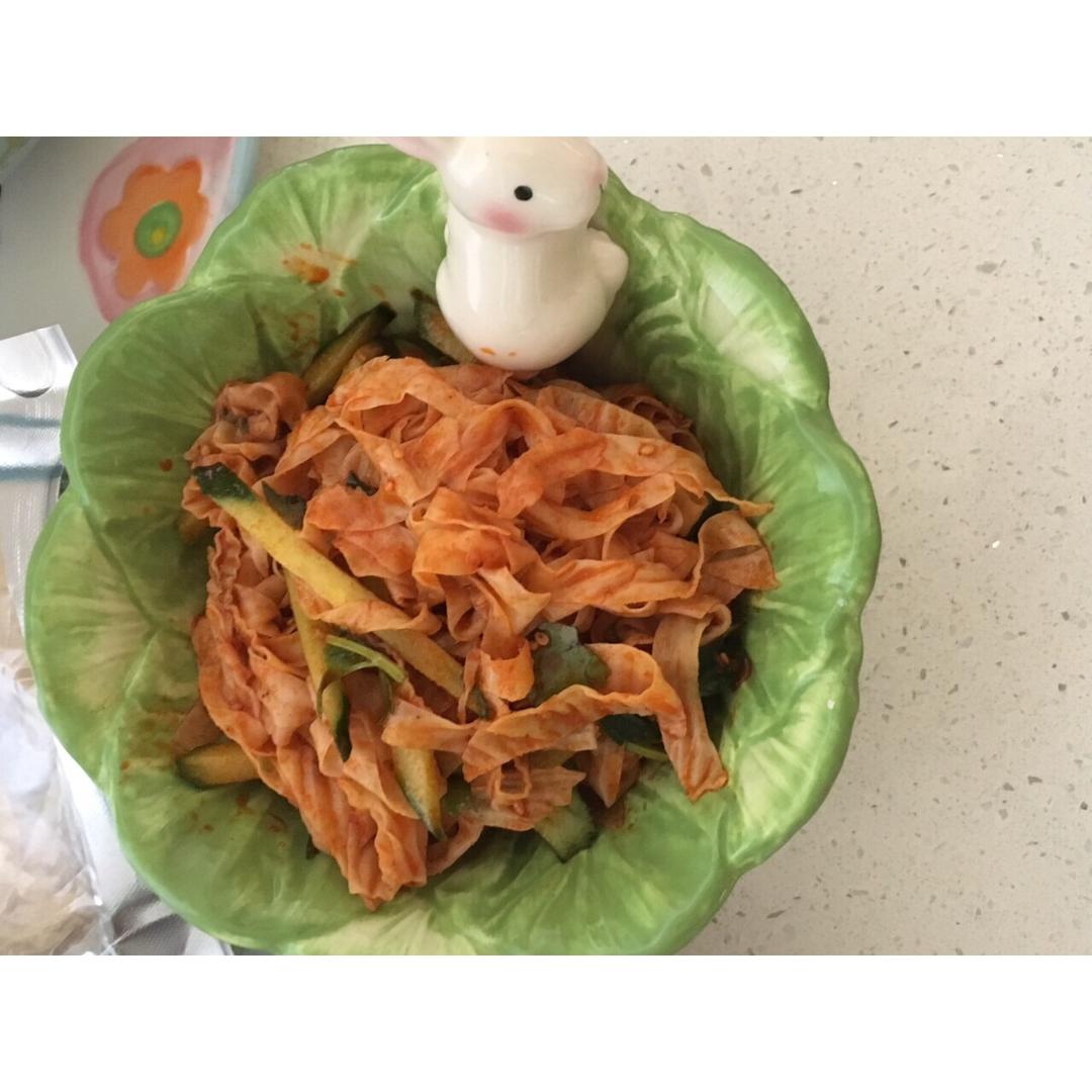 凉拌麻辣豆皮