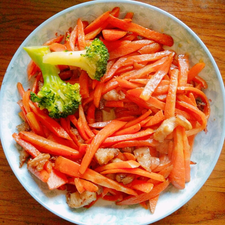 简单又健康的胡萝卜炒肉的做法 步骤3