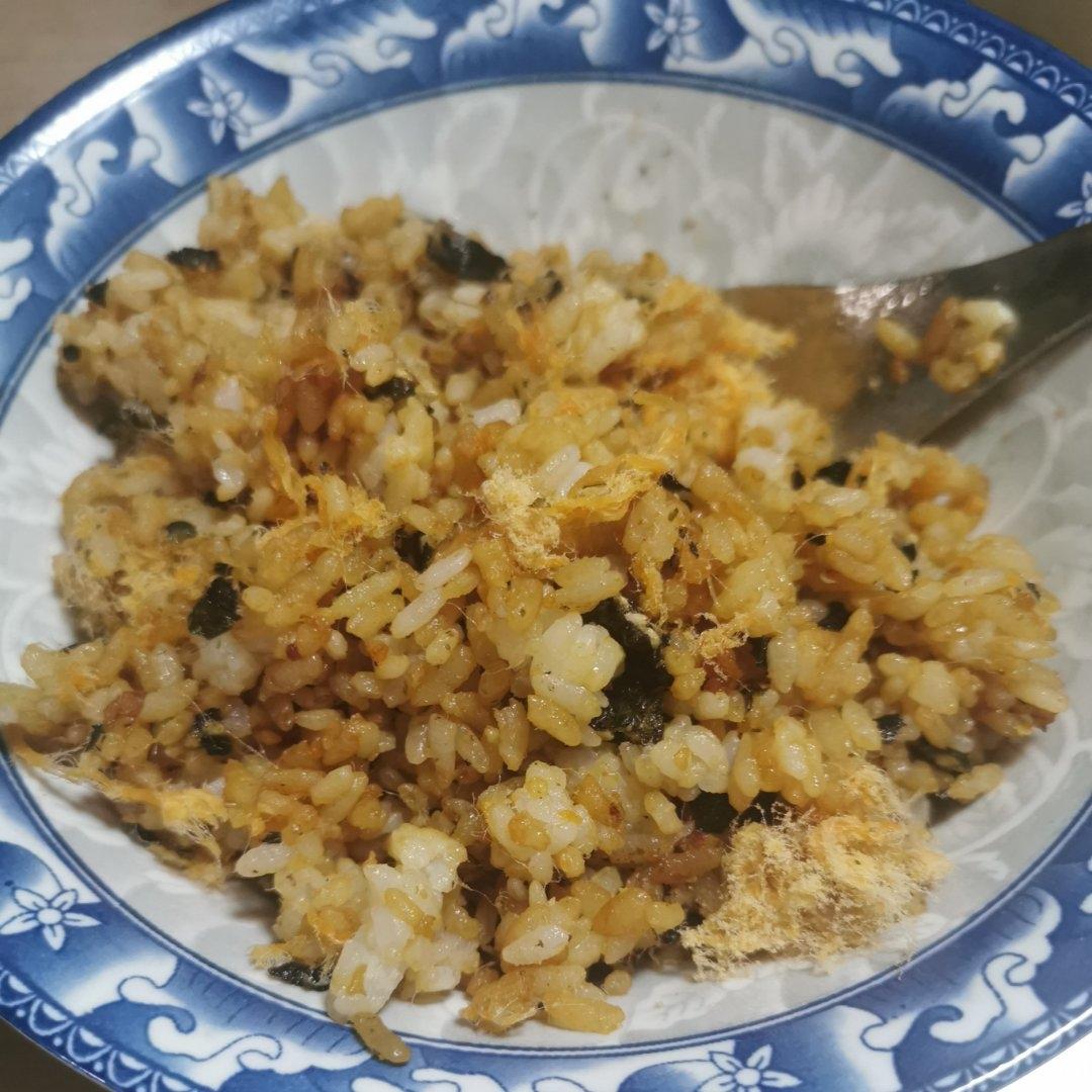 超好吃❗️ 不用刷锅❗️懒人黄油肉松海苔拌饭