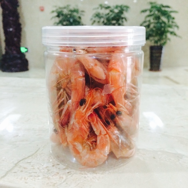 乖小桐的麻麻做的微波炉烤虾干