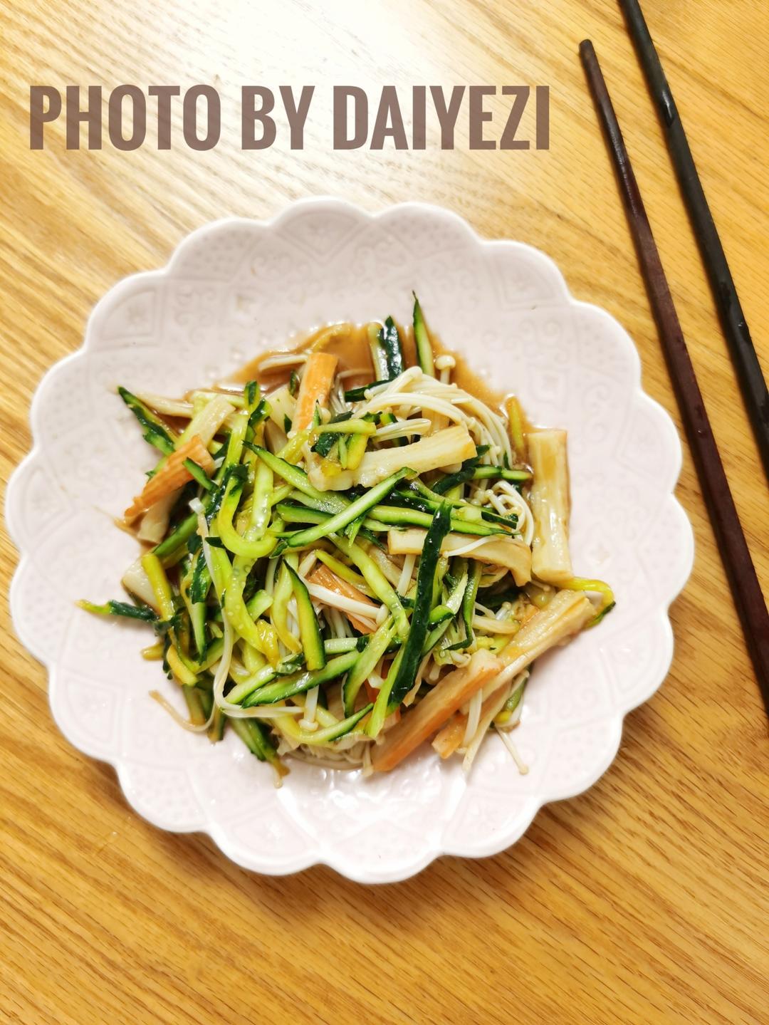 【夏日开胃菜】凉拌蟹柳金针菇
