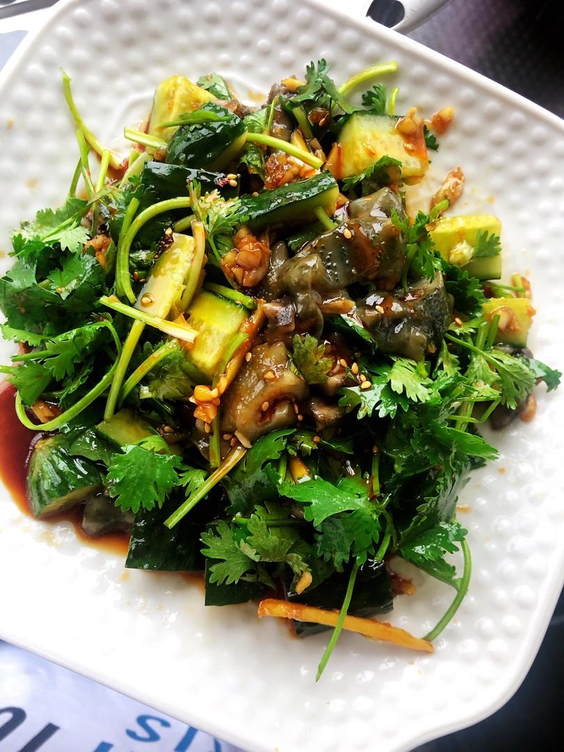 乐乐爱吃饼干做的92老少皆宜凉拌海参60补补补