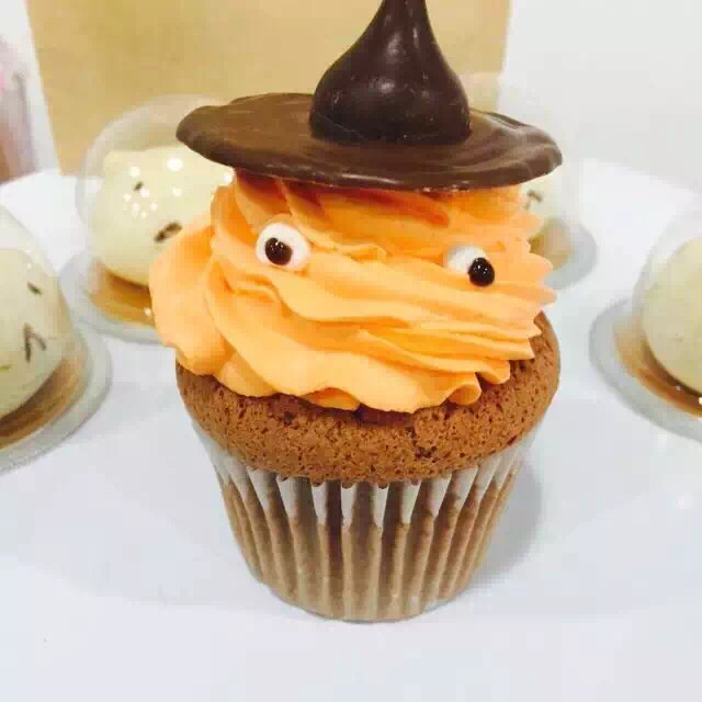 【万圣节】女巫帽子cupcake—美的T7-L382B智烤大师