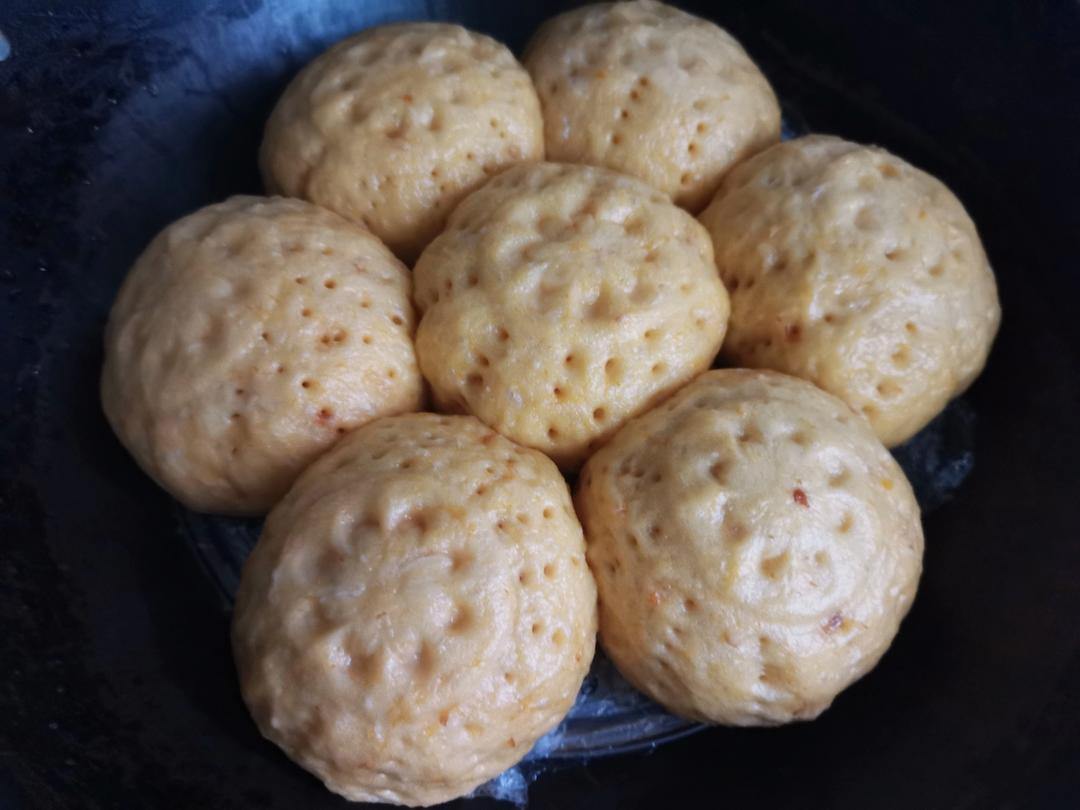 不用水和面的【南瓜馒头】