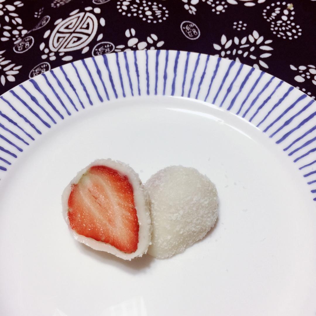 草莓大福，草莓糯米滋的做法