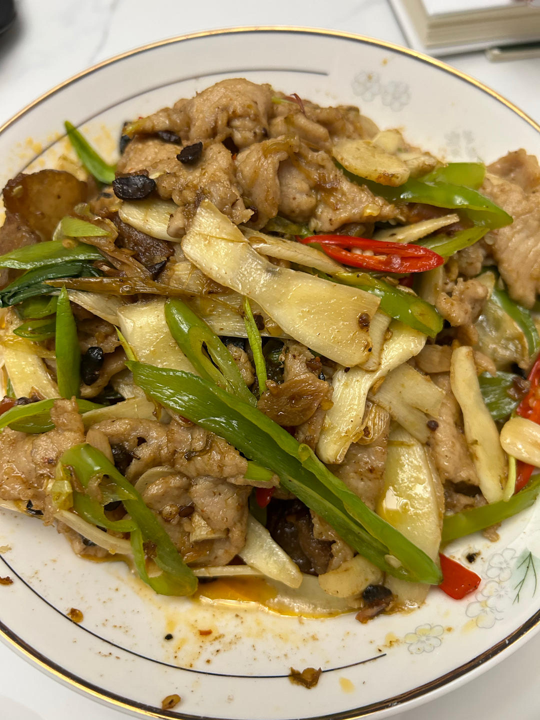 嫩姜炒肉，不一样的味道