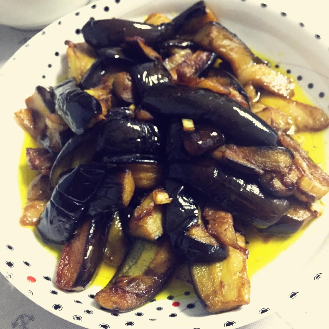 老丁的私房菜-油焖茄子