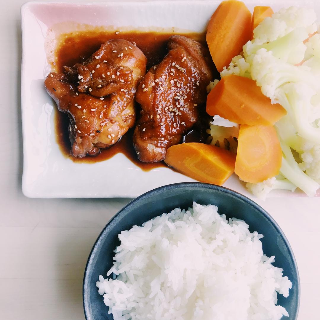 照烧鸡腿饭