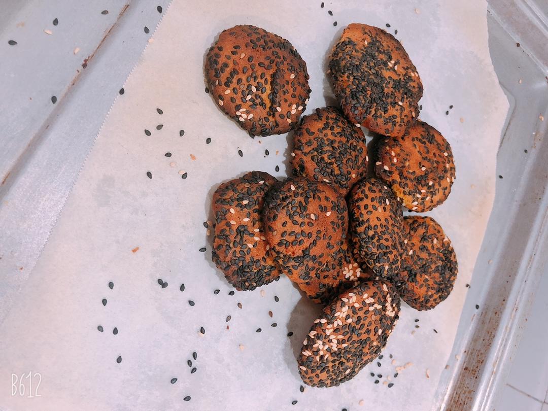 蛋黄芝麻酥，补钙小零嘴
