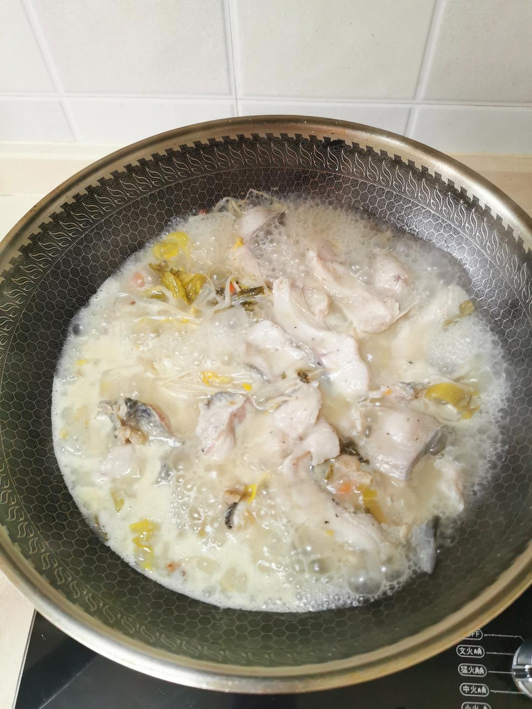 简单粗暴家常酸菜鱼
