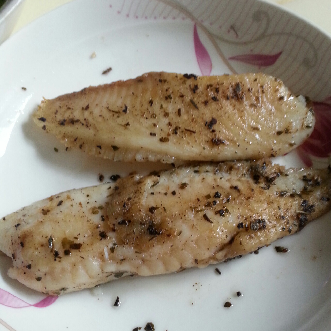 香煎鲷鱼，鲷鱼两吃之一