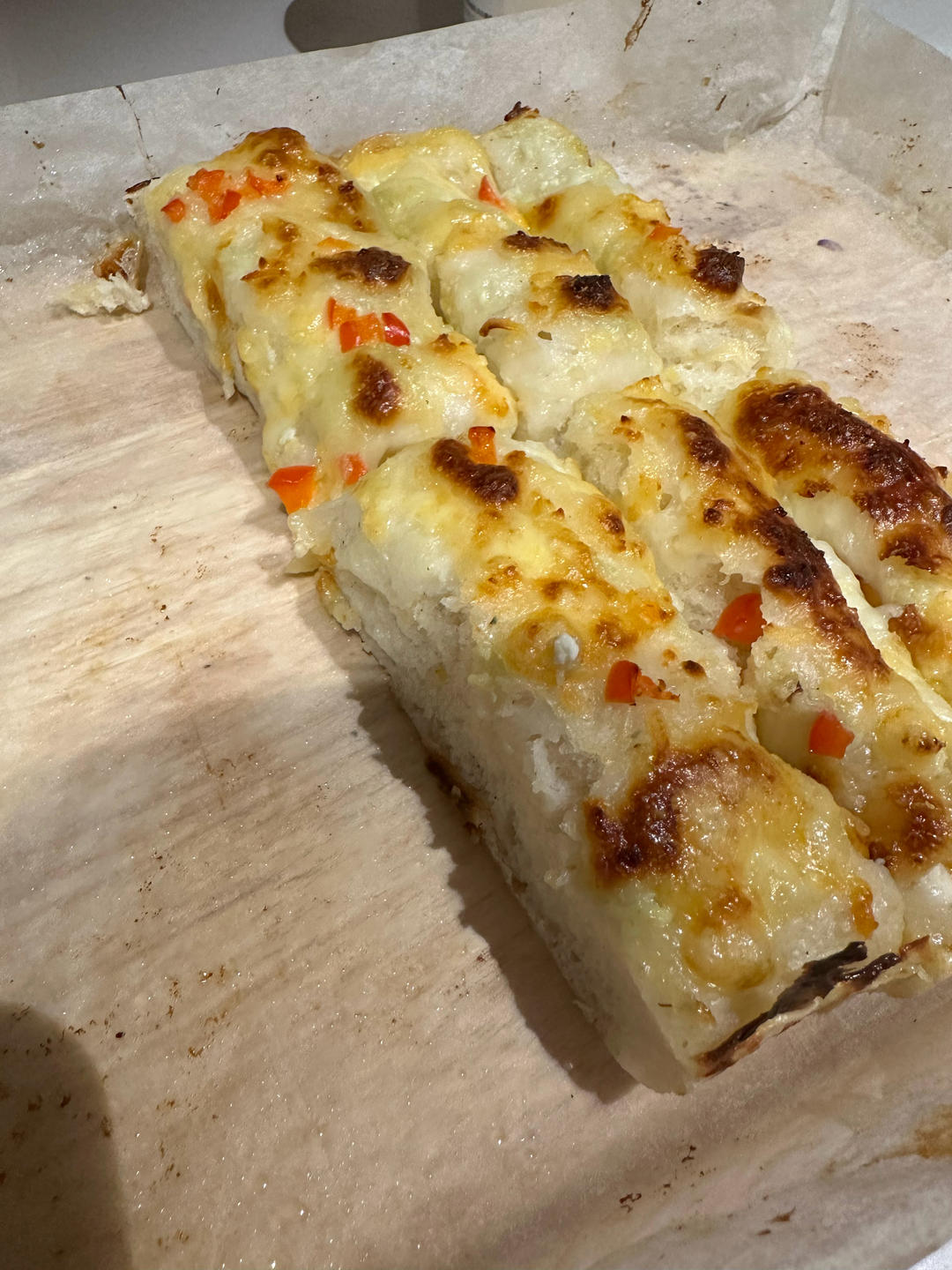 蒜香芝士面包条（Cheesy Breadsticks）