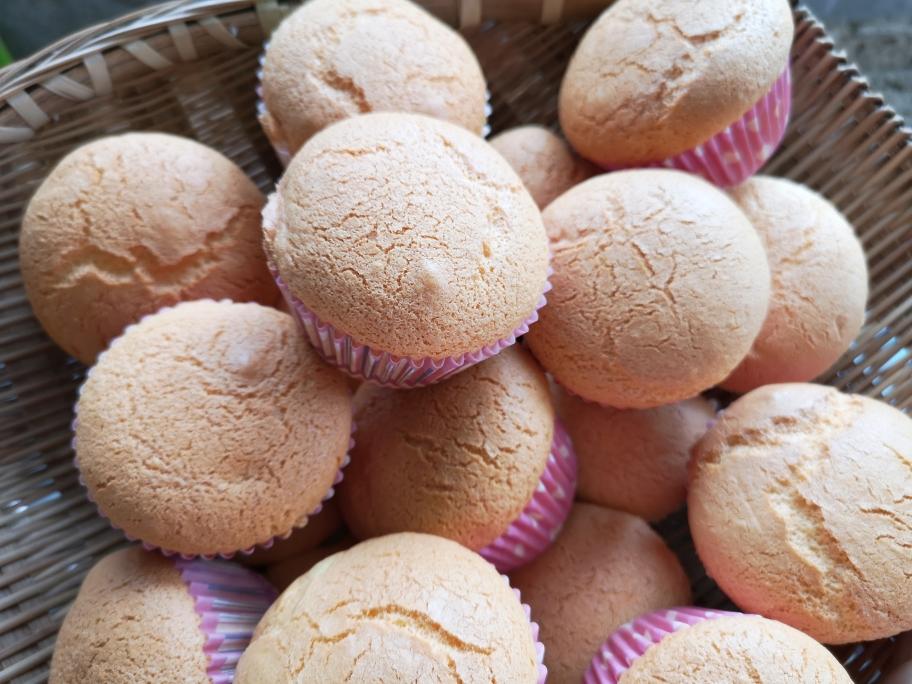 做法简单的戚风杯子蛋糕