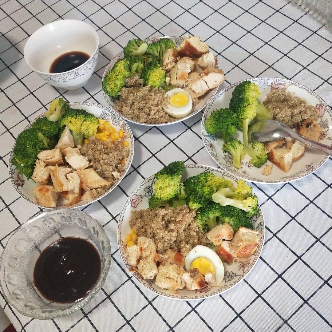 完美🥗沙拉公式—健康低脂—鸡胸肉藜麦沙拉