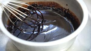 特浓有多浓，试试这款黑巧克力磅蛋糕的做法 步骤2