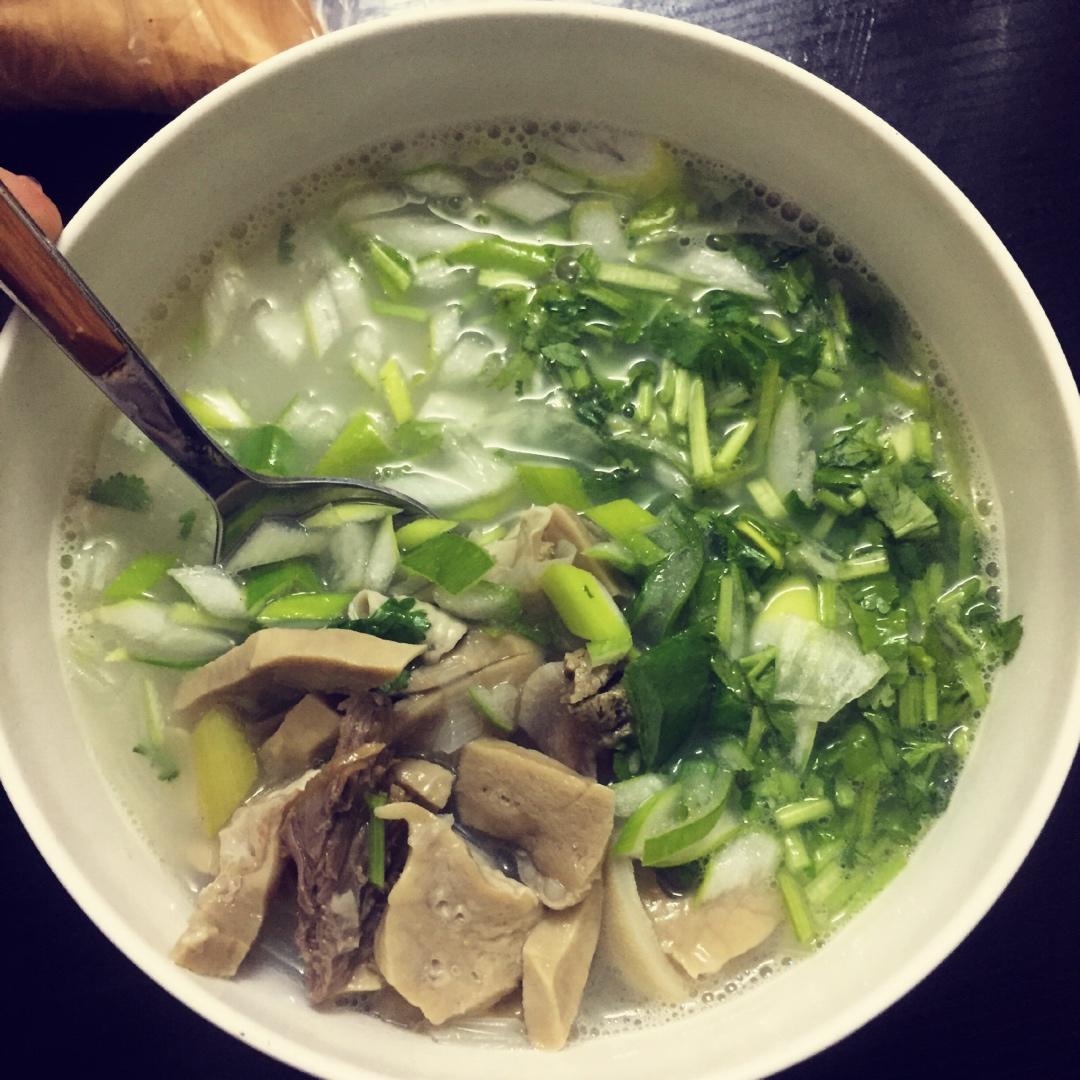 羊杂汤