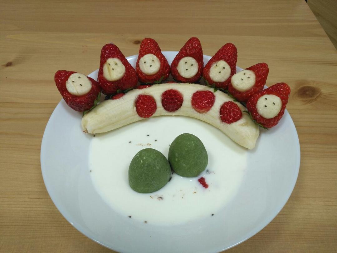 手机用户6878_96g5做的草莓宝宝