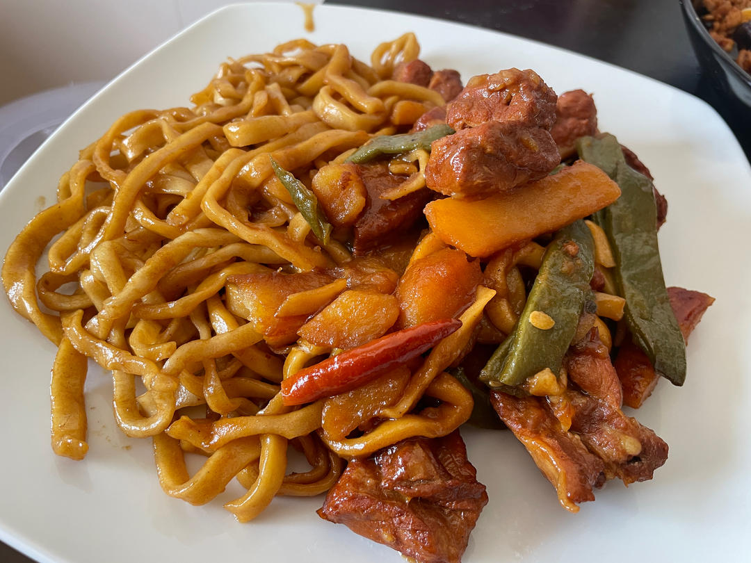 排骨豆角焖面