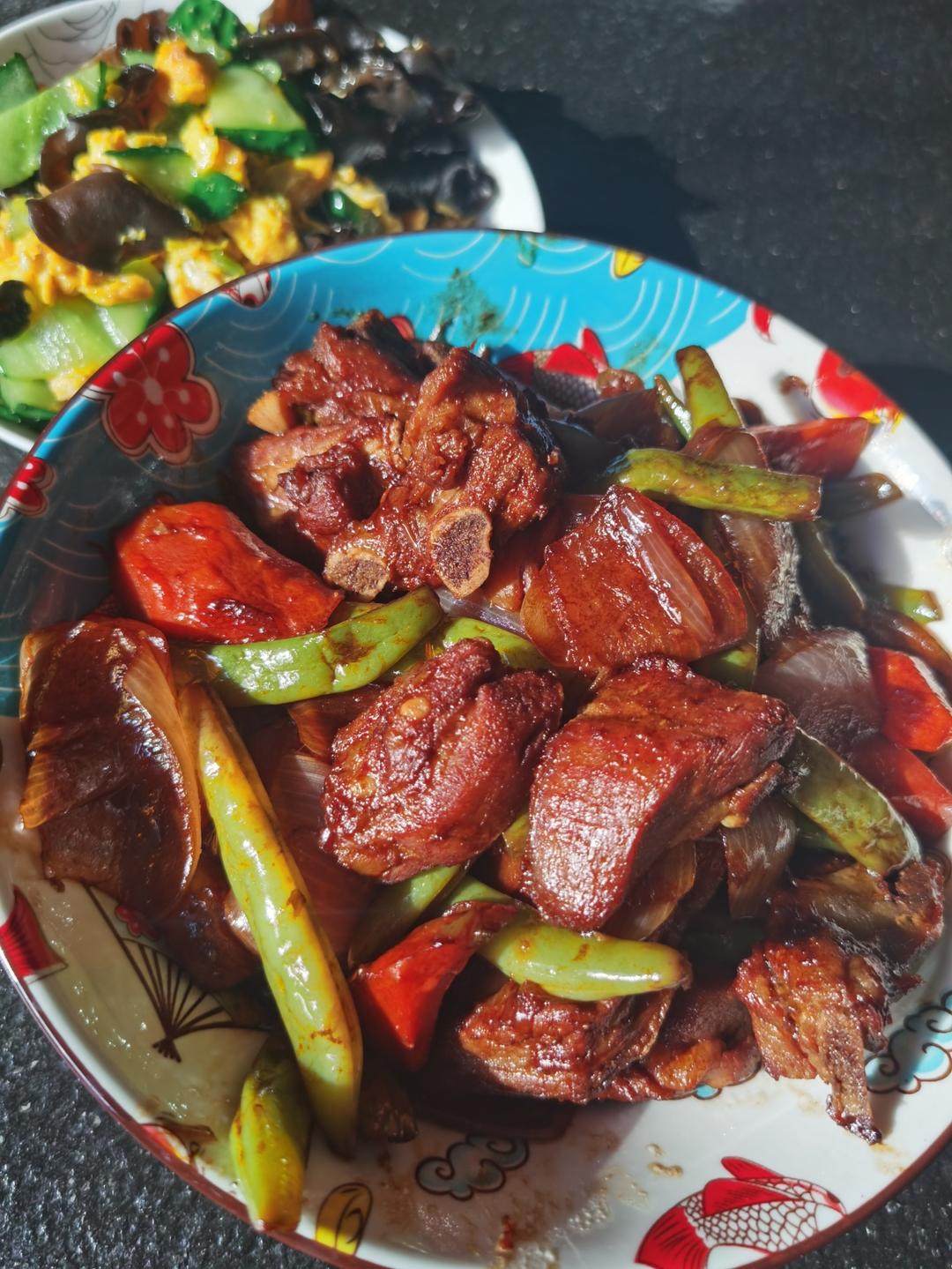 硬菜代表--排骨炖豆角土豆（豆角焖面胚子）