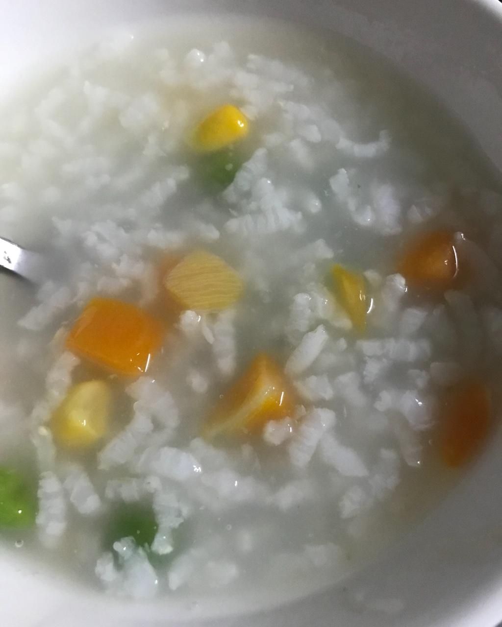 玉米胡萝卜香菇粥