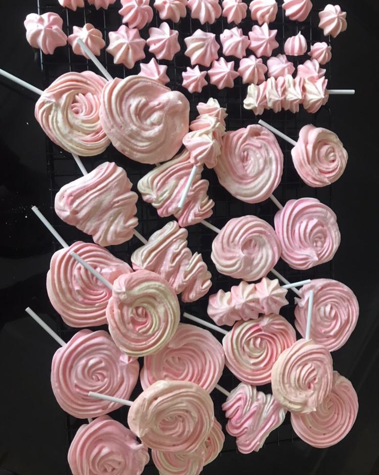 薄薄薄薄薄薄荷做的终极蛋白霜糖