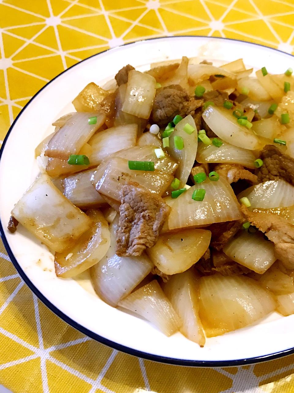 洋葱炒羊肉