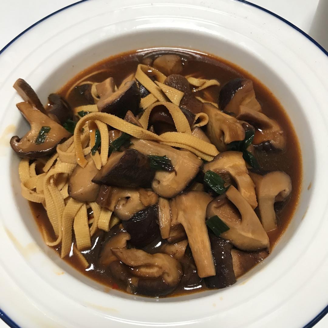 懒人福利菜来啦，比海参还鲜的香菇