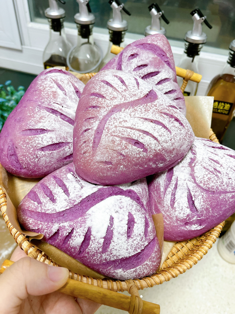 紫薯奶酪软欧包