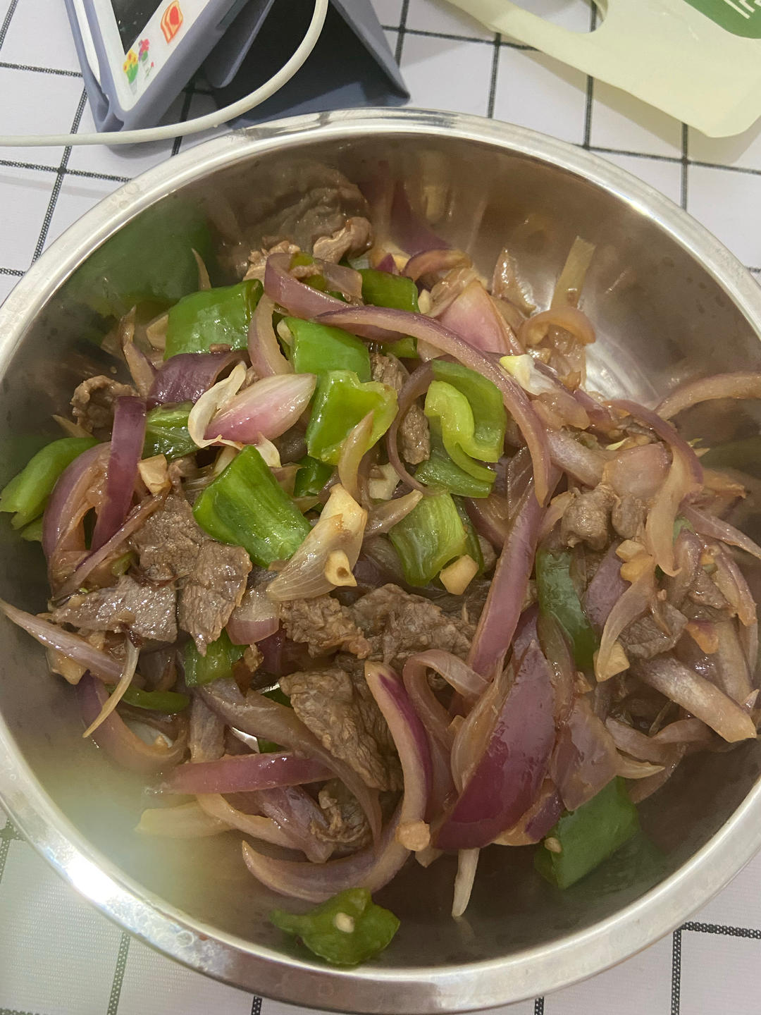牛肉炒洋葱