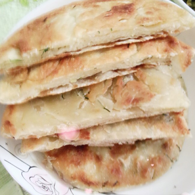 可能是最好吃系列--鸡蛋葱油饼