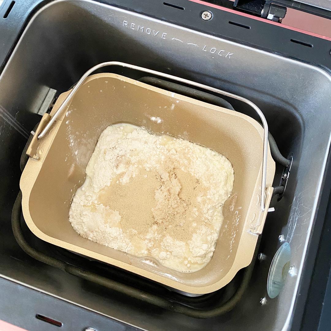 纯奶手撕吐司的做法 步骤1