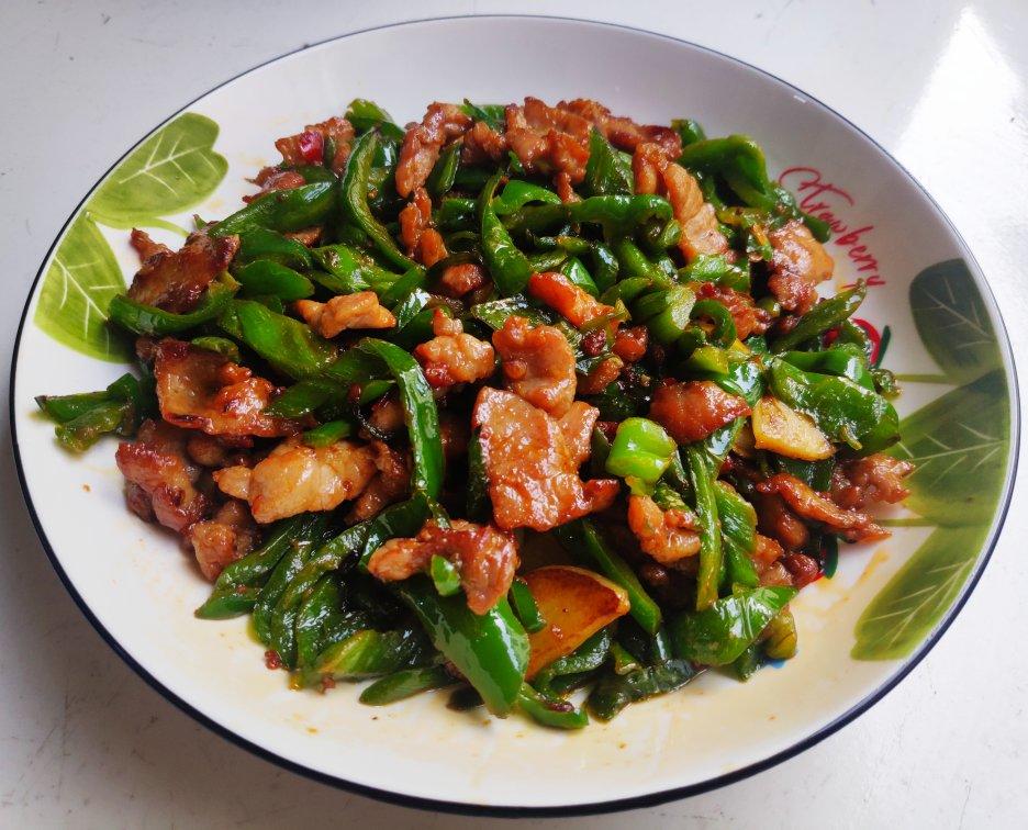 家常菜青椒炒肉