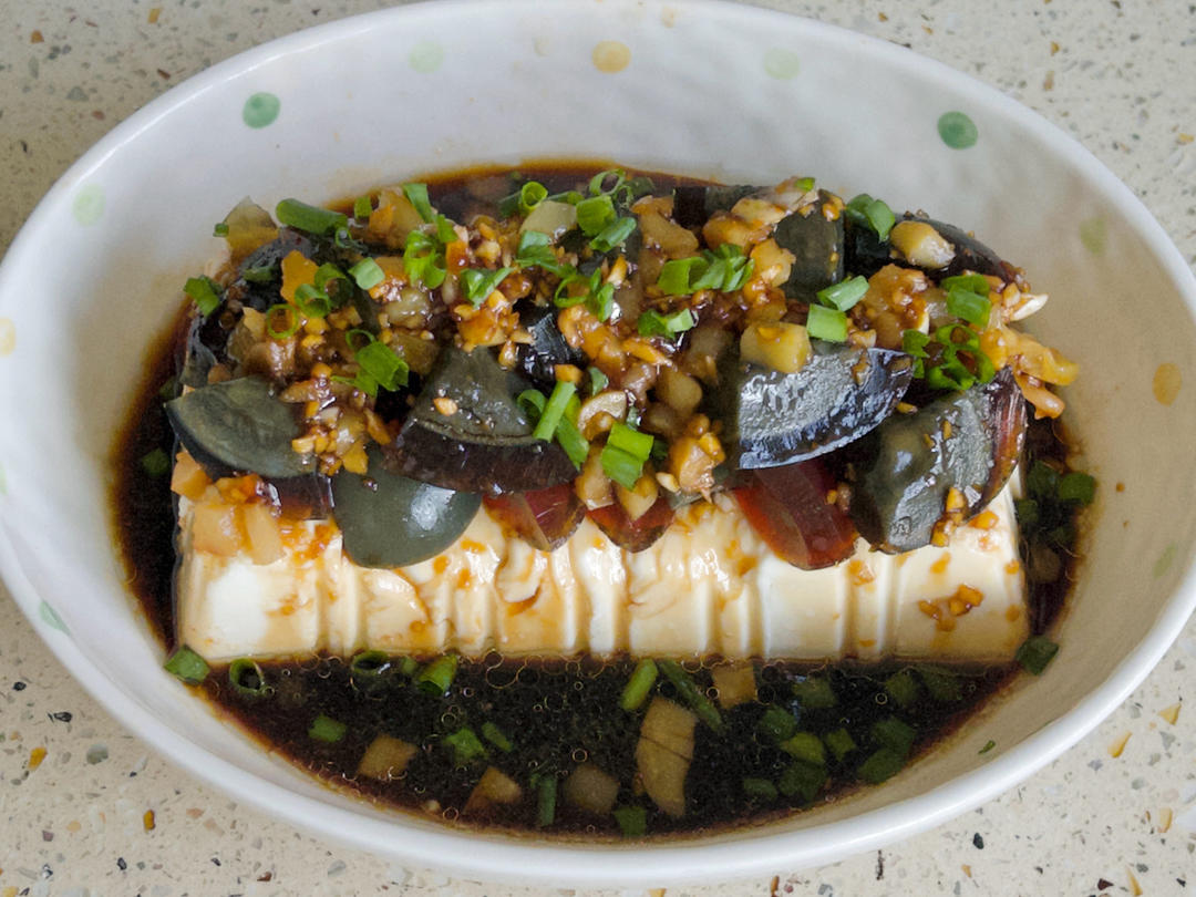 【最佳CP～】凉拌皮蛋豆腐✨