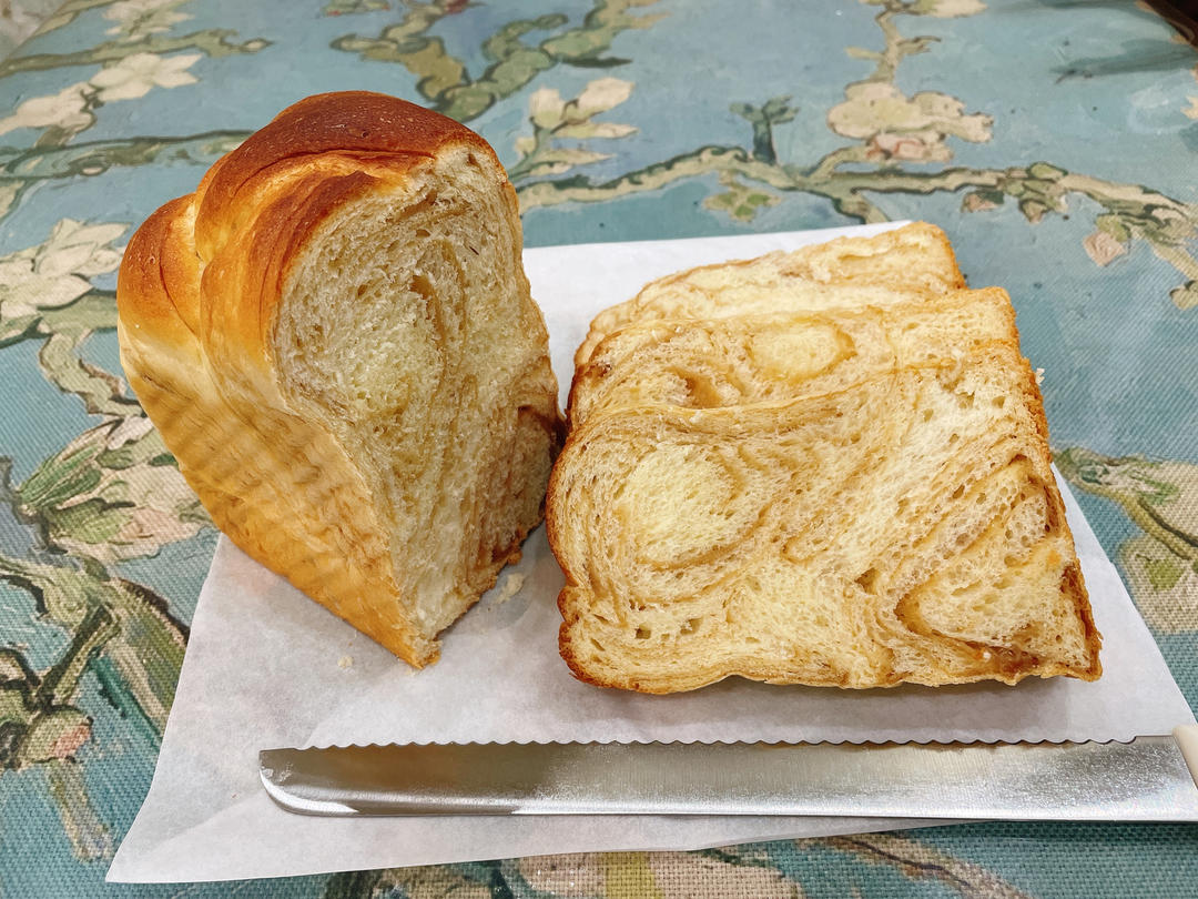 双重拉丝的红糖麻薯吐司