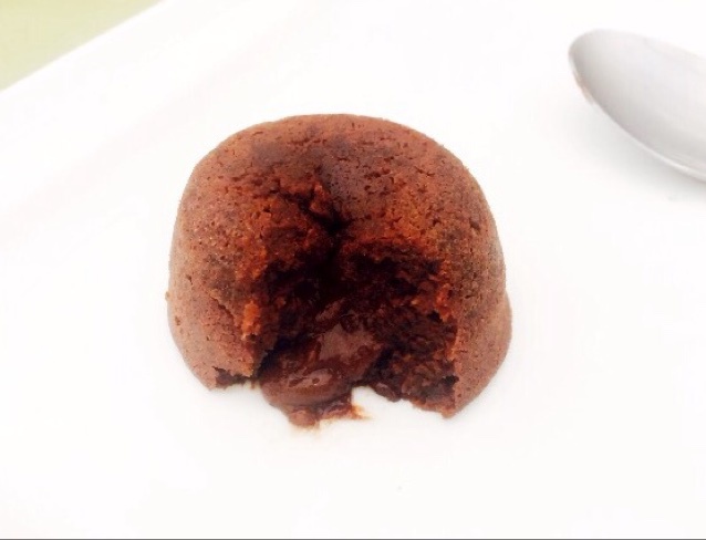 巧克力熔岩蛋糕(全图文超简单)