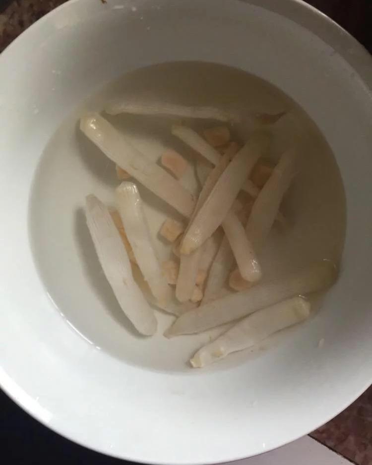 沙虫瑶柱瘦肉冬瓜汤